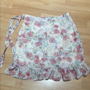 Lulu's Floral Mini Skirt in Pink and Cream
